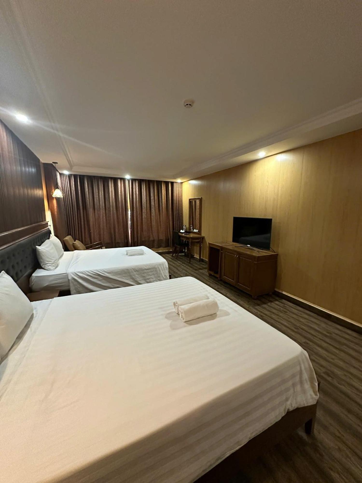 Mandarin Khách sạn TP. Hồ Chí Minh